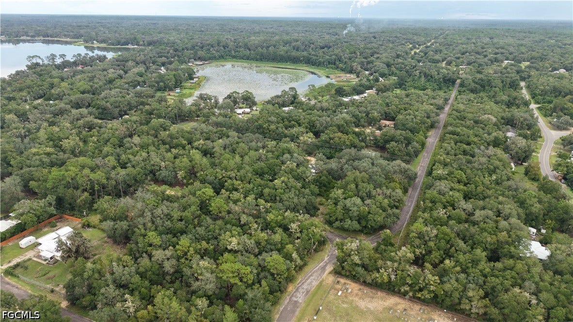 Interlachen, FL 32148 Interlachen, FL 32148