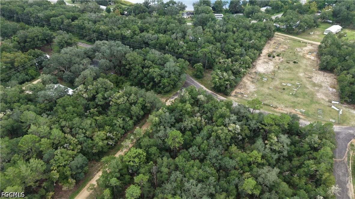 Interlachen, FL 32148 Interlachen, FL 32148