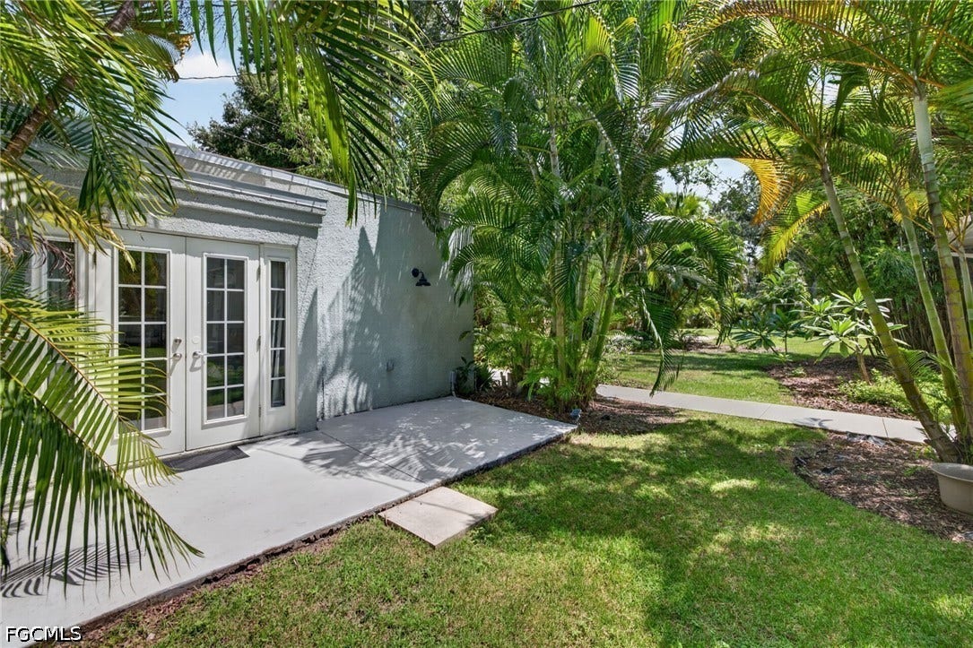 817/825 Julia Street, Fort Myers, FL 33916 817/825 Julia Street, Fort Myers, FL 33916