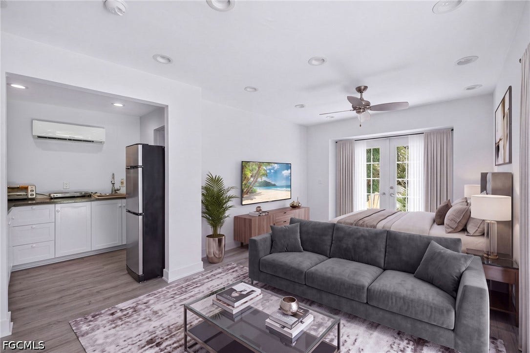 817/825 Julia Street, Fort Myers, FL 33916 Virtually Staged