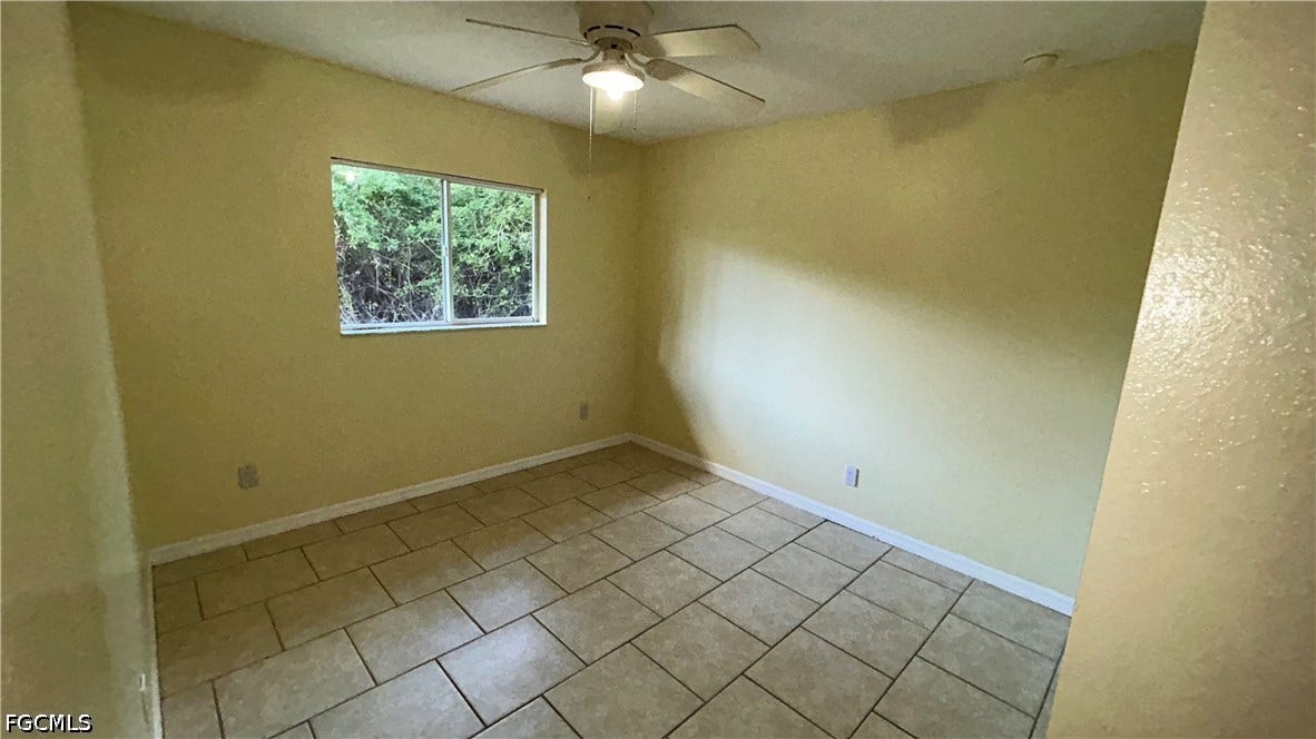 505/507 E 12th Street, Lehigh Acres, FL 33972 505/507 E 12th Street, Lehigh Acres, FL 33972