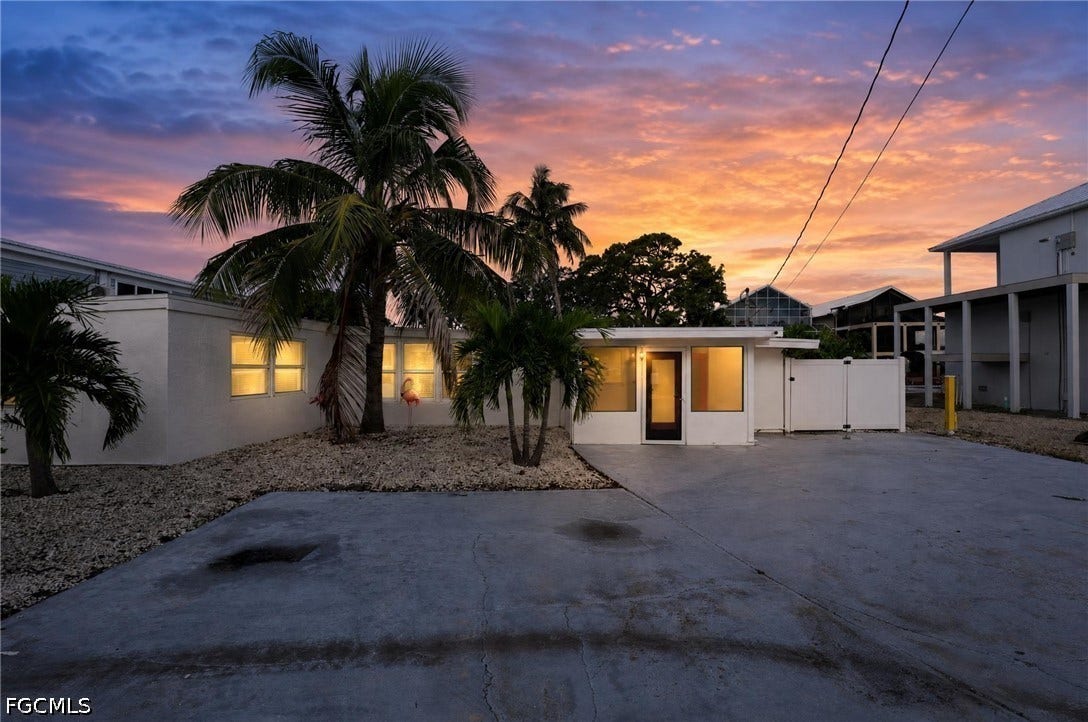 24519 Dolphin Street, Bonita Springs, FL 34134 24519 Dolphin Street, Bonita Springs, FL 34134