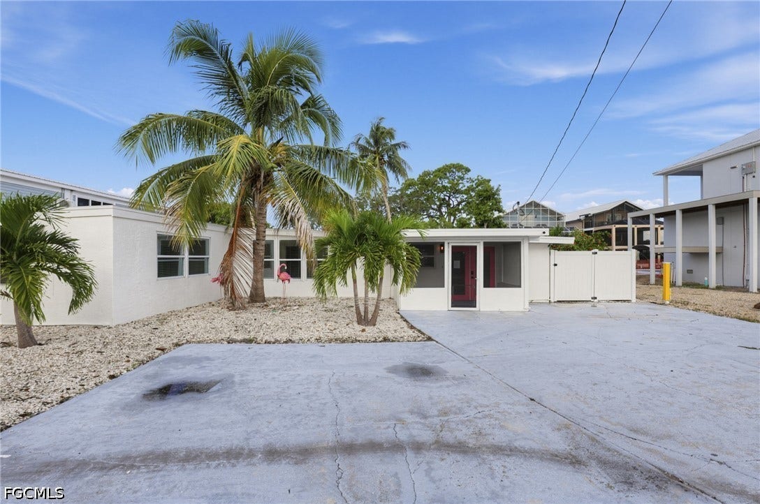 24519 Dolphin Street, Bonita Springs, FL 34134 24519 Dolphin Street, Bonita Springs, FL 34134