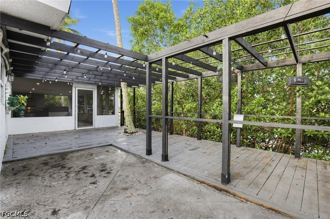 24519 Dolphin Street, Bonita Springs, FL 34134 24519 Dolphin Street, Bonita Springs, FL 34134