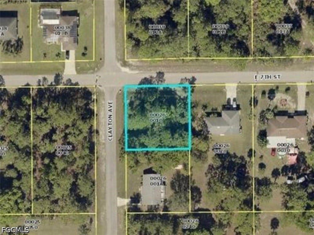 200 E 7TH ST, Lehigh Acres, FL 33972 200 E 7TH ST, Lehigh Acres, FL 33972