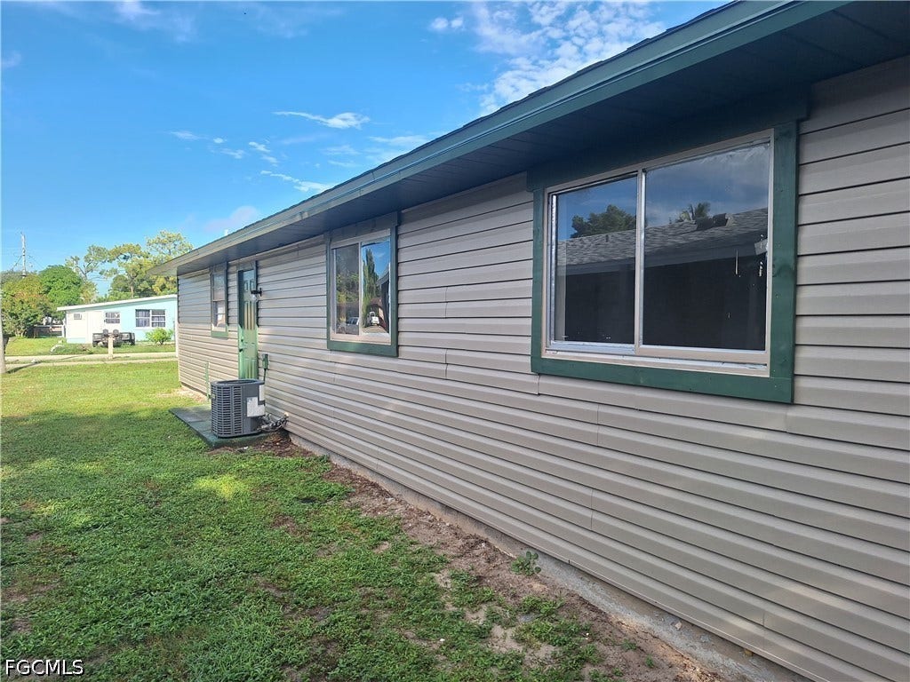5507/5509 6th Avenue, Fort Myers, FL 33907