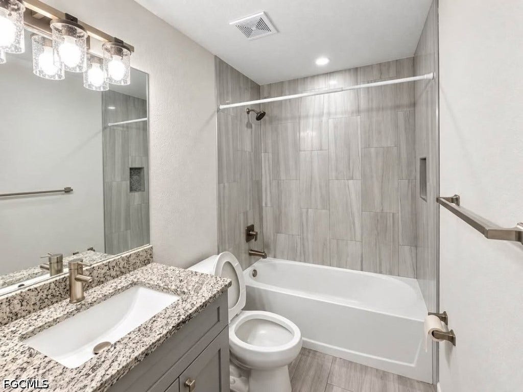 7360/7364 Carrier Road, Fort Myers, FL 33967
