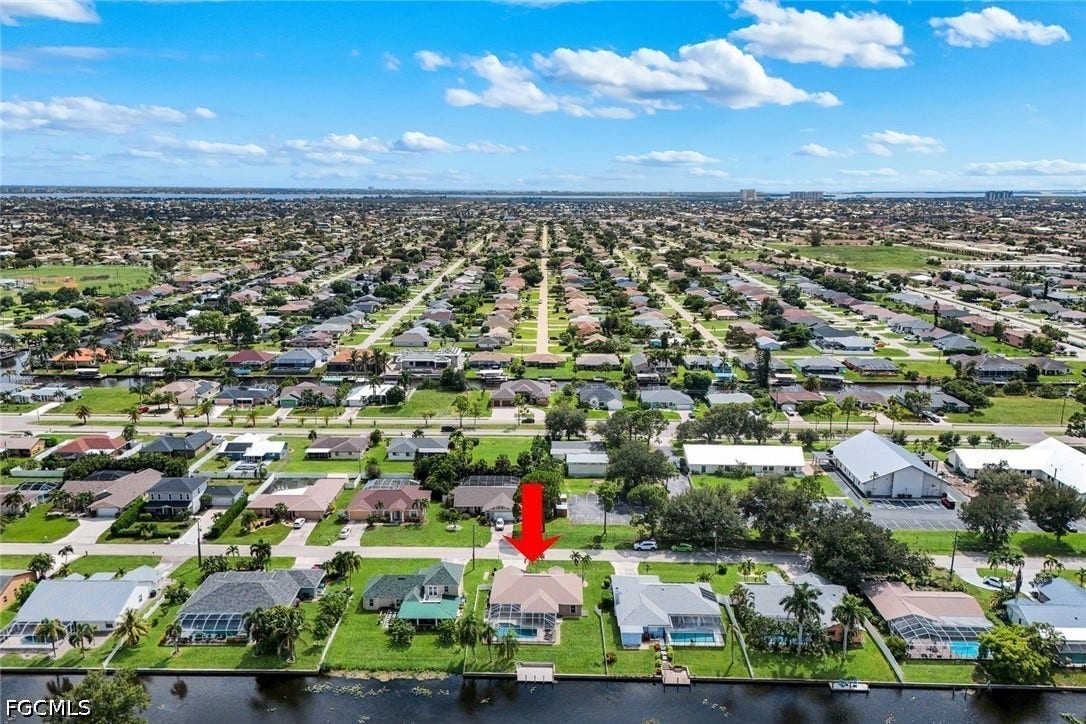 615 SW 39th Terrace, Cape Coral, FL 33914 615 SW 39th Terrace, Cape Coral, FL 33914