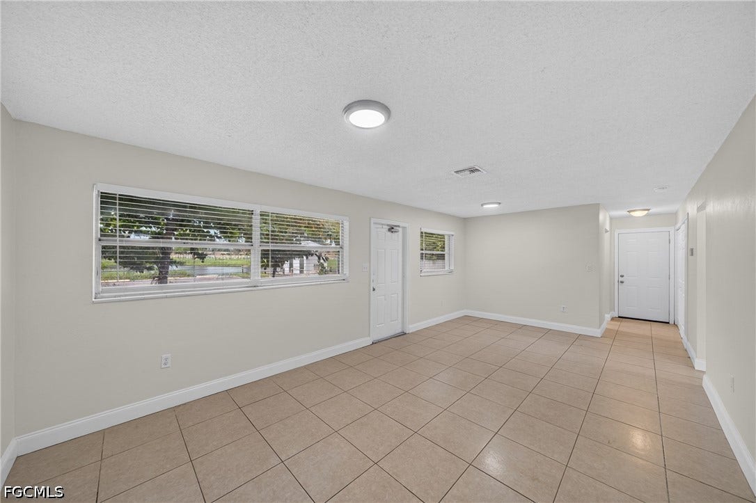 1512/1514 Oak Drive, Fort Myers, FL 33907 1512/1514 Oak Drive, Fort Myers, FL 33907
