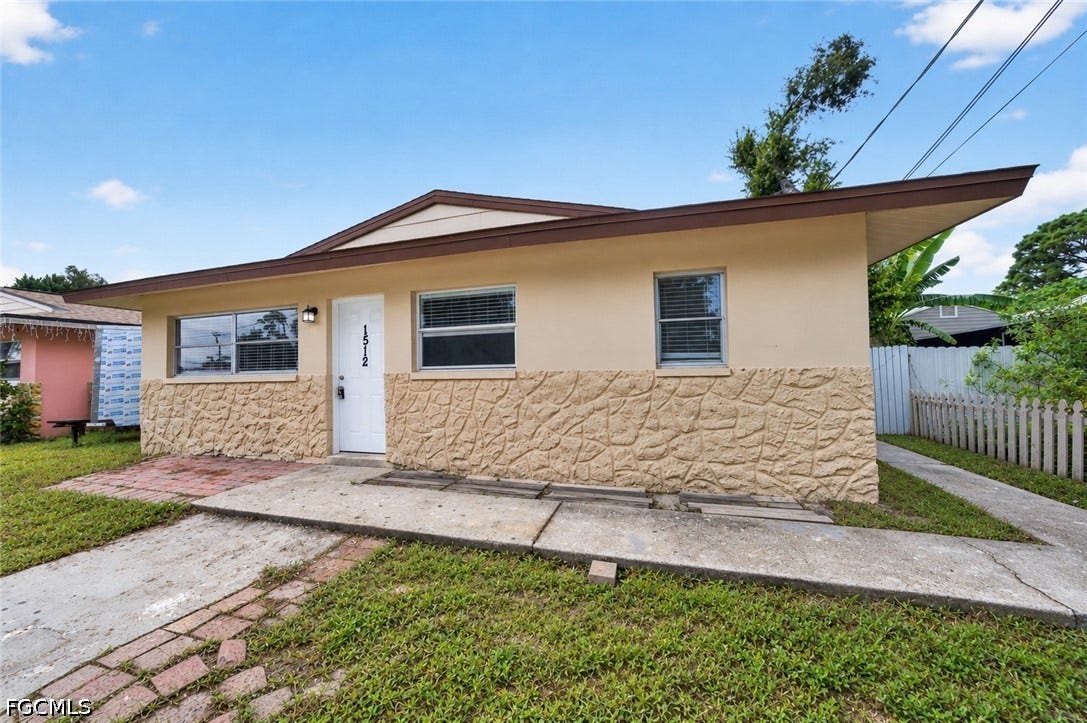 1512/1514 Oak Drive, Fort Myers, FL 33907 1512/1514 Oak Drive, Fort Myers, FL 33907