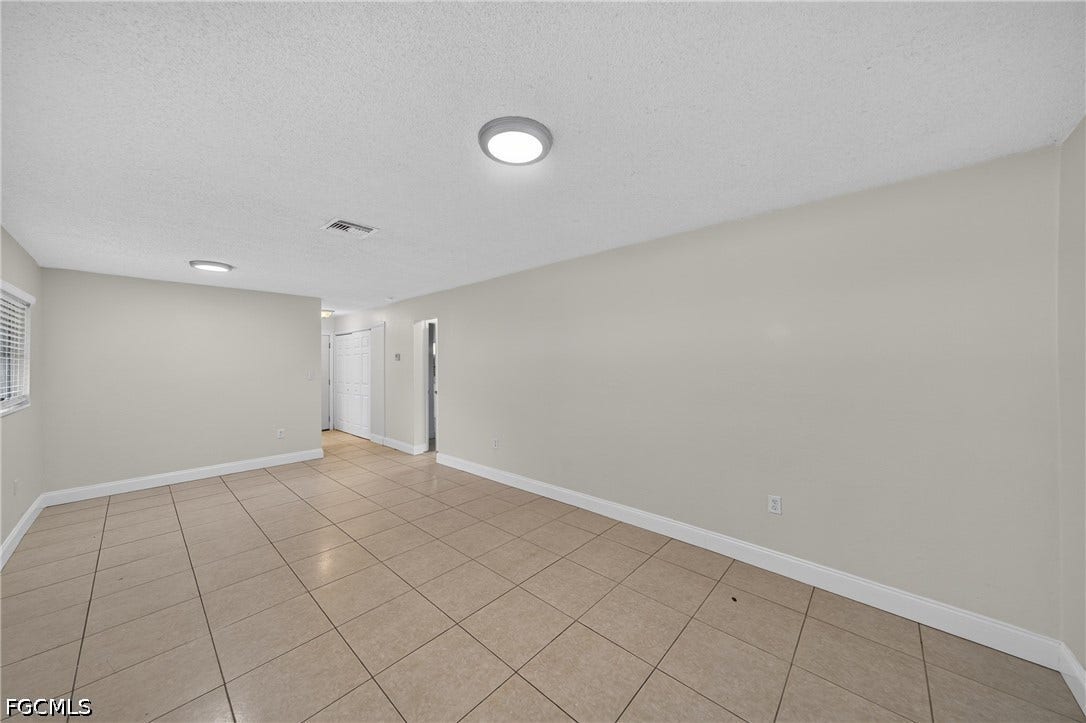 1512/1514 Oak Drive, Fort Myers, FL 33907 1512/1514 Oak Drive, Fort Myers, FL 33907