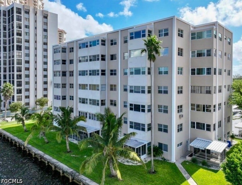 1900 Clifford Street, #204, Fort Myers, FL 33901 1900 Clifford Street, #204, Fort Myers, FL 33901