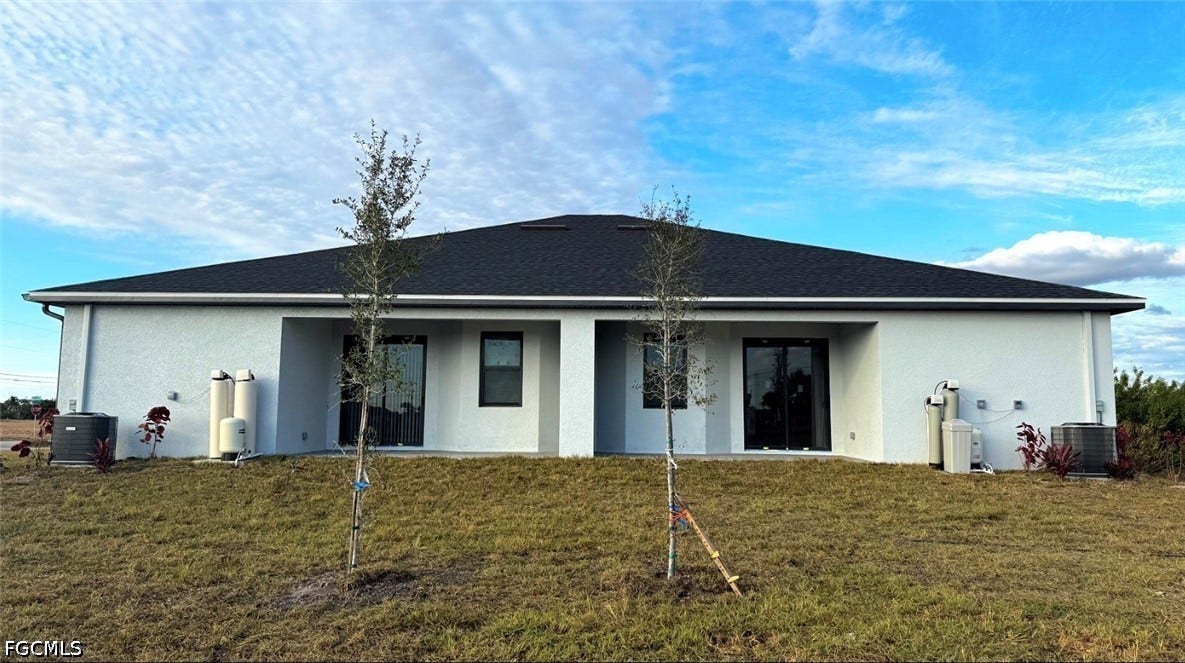 2102/2104 NE 16th Terrace, Cape Coral, FL 33909 2102/2104 NE 16th Terrace, Cape Coral, FL 33909