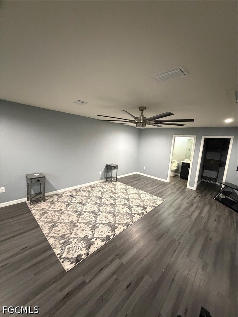 130 NE 10th Place, Cape Coral, FL 33909