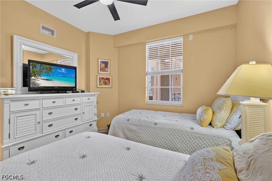 1121 Van Loon Commons Circle, #205, Cape Coral, FL 33909 1121 Van Loon Commons Circle, #205, Cape Coral, FL 33909