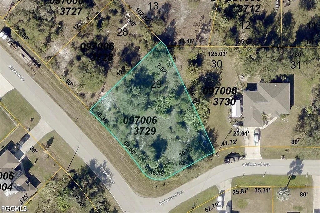 #29 Skyview Drive, North Port, FL 34291 Parcel Map. Displaying the boundaries and dimensions of the property and surrounding parcels