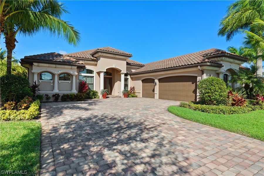 Property photo for 3313 Runaway Lane, Naples, FL