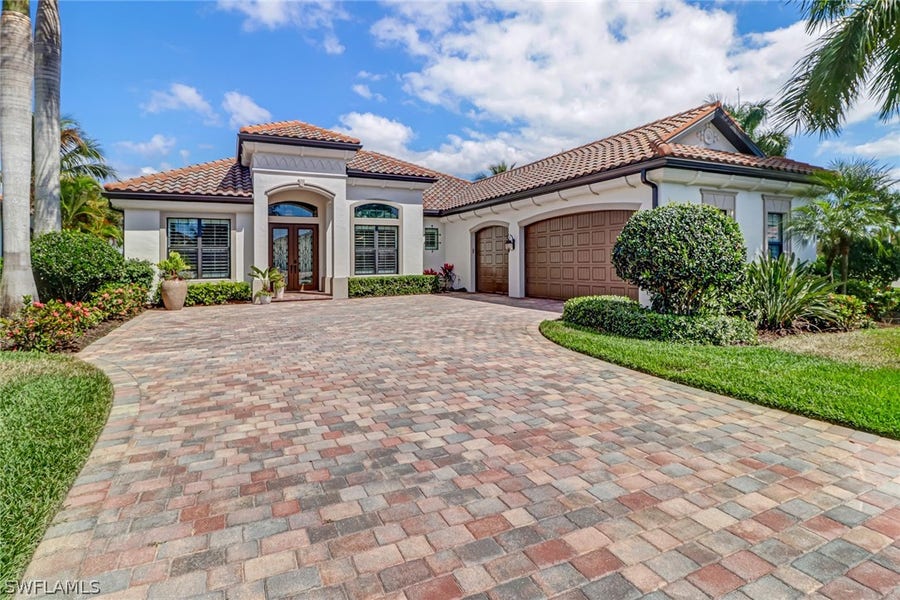 Property photo for 3393 Runaway Lane, Naples, FL