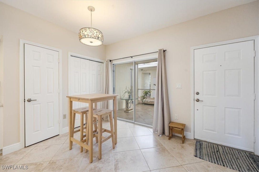 6025 Chardonnay Lane, #103, Naples, FL 34119 6025 Chardonnay Lane, #103, Naples, FL 34119