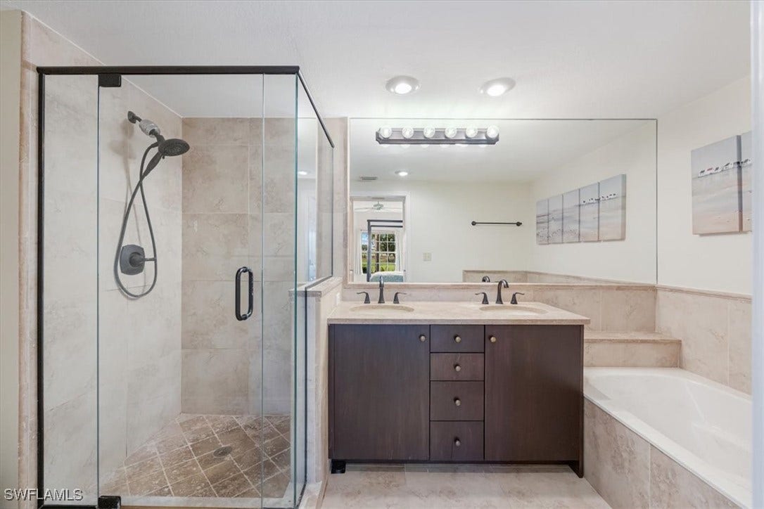 6025 Chardonnay Lane, #103, Naples, FL 34119 6025 Chardonnay Lane, #103, Naples, FL 34119