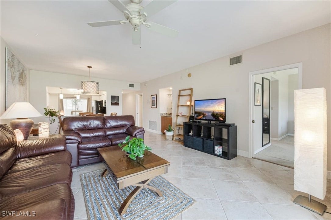 6025 Chardonnay Lane, #103, Naples, FL 34119 6025 Chardonnay Lane, #103, Naples, FL 34119