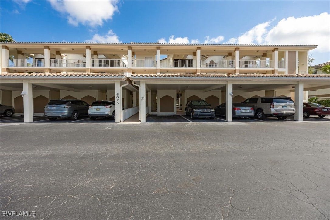 6025 Chardonnay Lane, #103, Naples, FL 34119 6025 Chardonnay Lane, #103, Naples, FL 34119