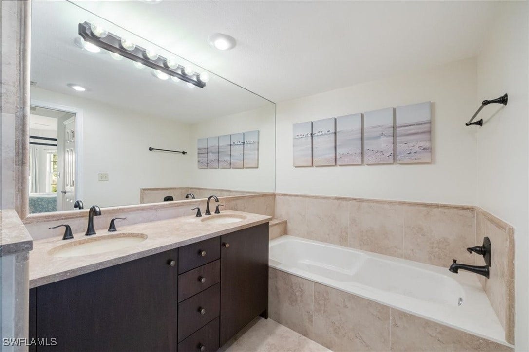 6025 Chardonnay Lane, #103, Naples, FL 34119 6025 Chardonnay Lane, #103, Naples, FL 34119