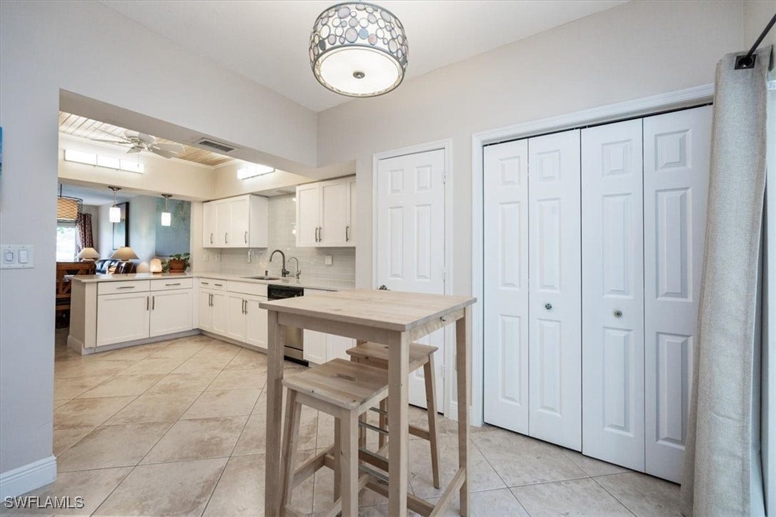 6025 Chardonnay Lane, #103, Naples, FL 34119 6025 Chardonnay Lane, #103, Naples, FL 34119
