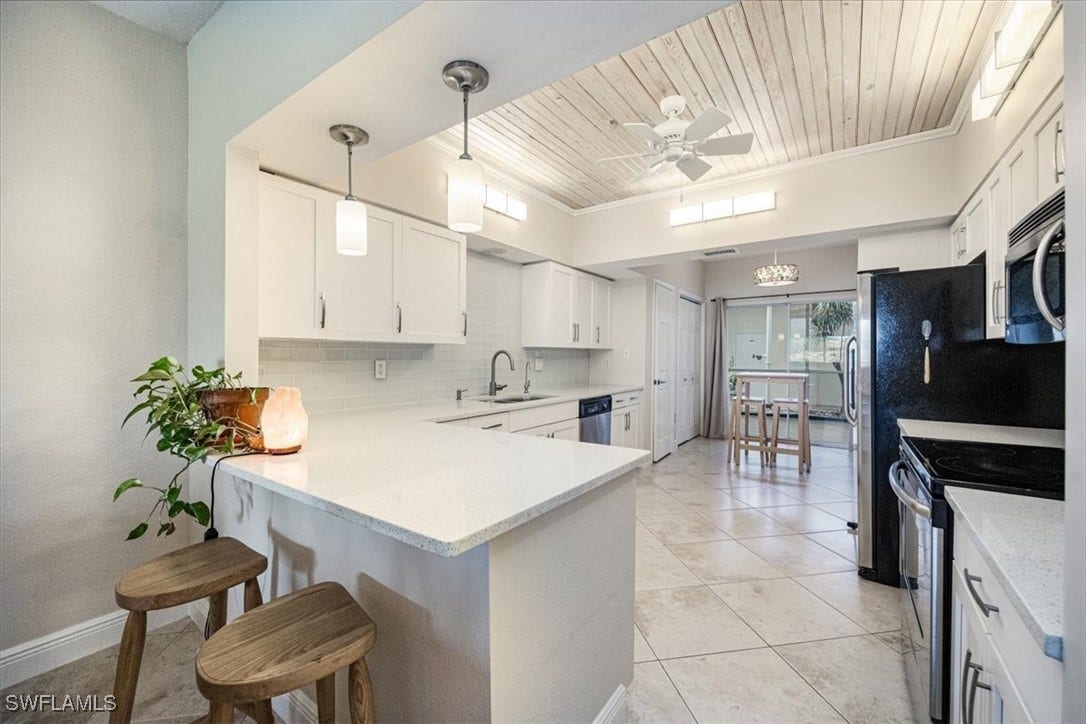 6025 Chardonnay Lane, #103, Naples, FL 34119 6025 Chardonnay Lane, #103, Naples, FL 34119