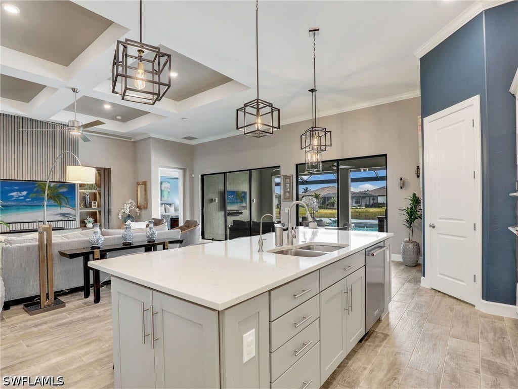 14382 Pine Hollow Drive, Estero, FL 33928
