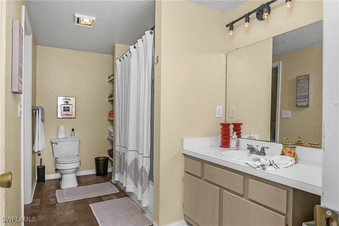 23500 Walden Center Drive, #303, Estero, FL 34134 23500 Walden Center Drive, #303, Estero, FL 34134