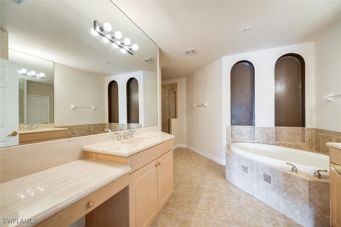 3600 Lansing Loop, #103, Estero, FL 33928