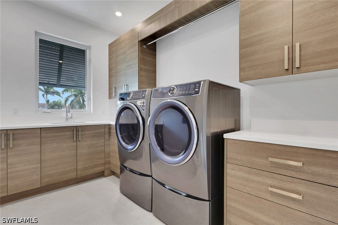 215 1st Street, Bonita Springs, FL 34134 Large Laundry Room