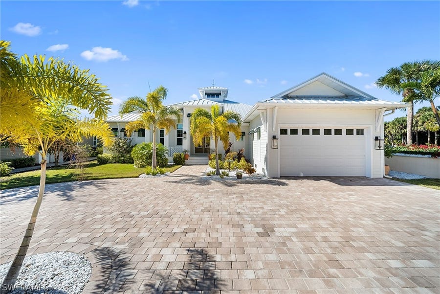 Property photo for 27000 Flamingo Drive, Bonita Springs, FL