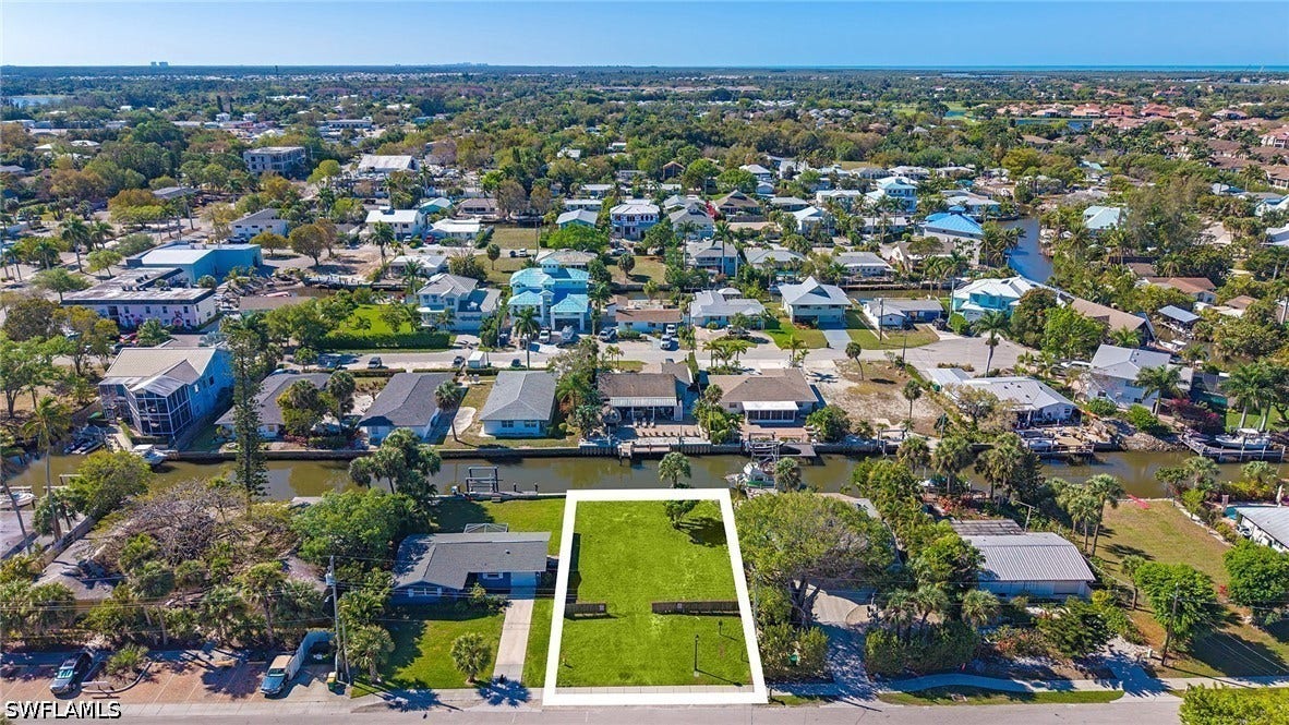 2754 Bayview Drive, Naples, FL 34112 2754 Bayview Drive, Naples, FL 34112