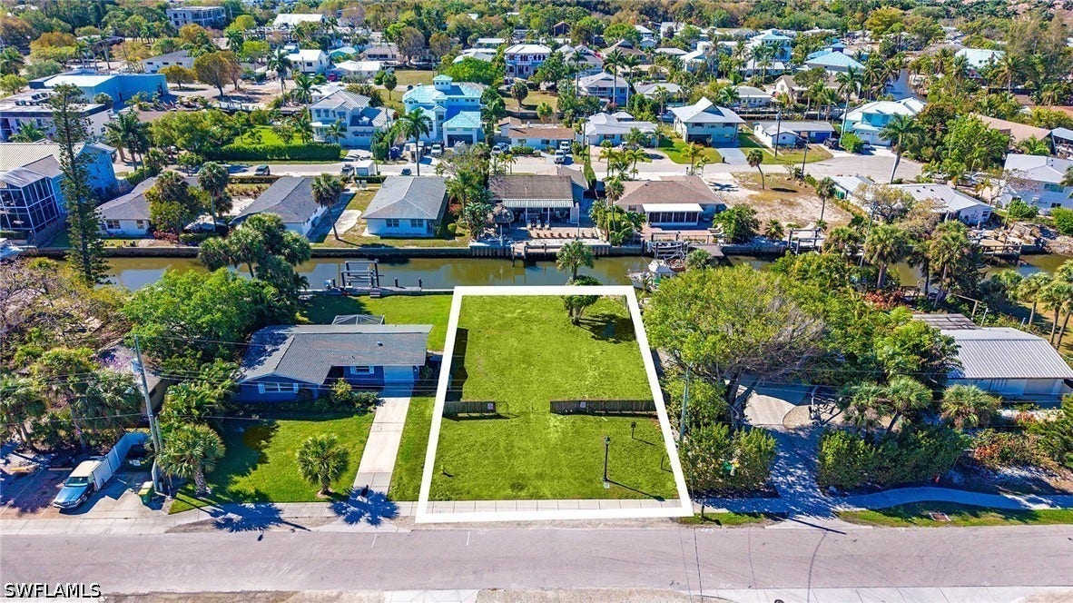 2754 Bayview Drive, Naples, FL 34112 2754 Bayview Drive, Naples, FL 34112
