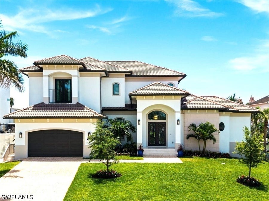 Property photo for 388 Pine Avenue, Naples, FL