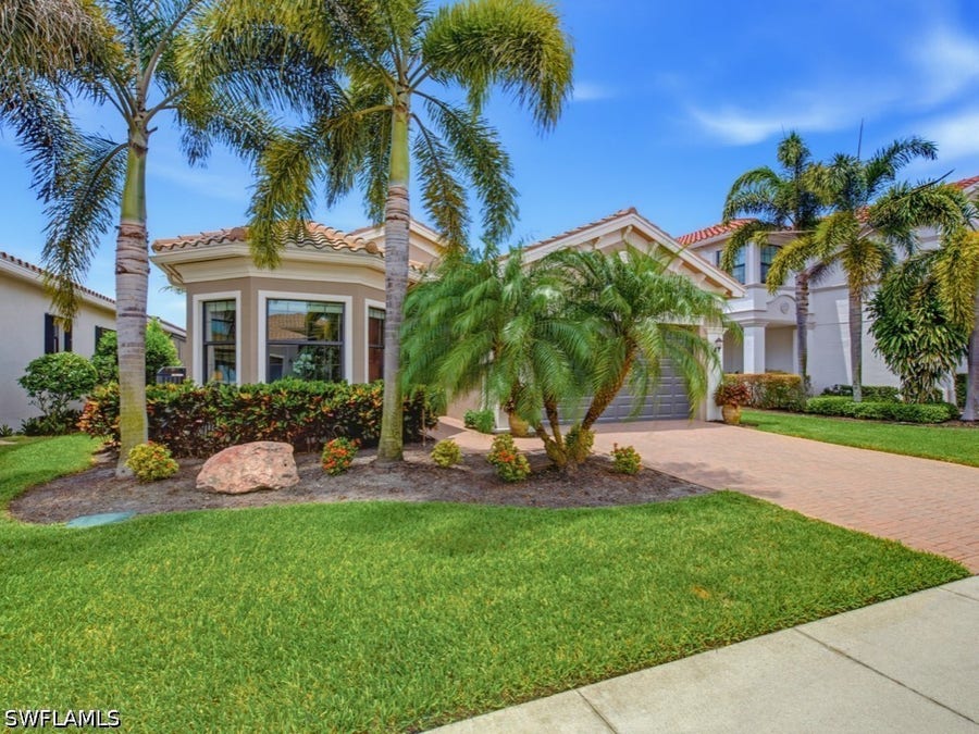 Property photo for 2871 Cinnamon Bay Circle, Naples, FL