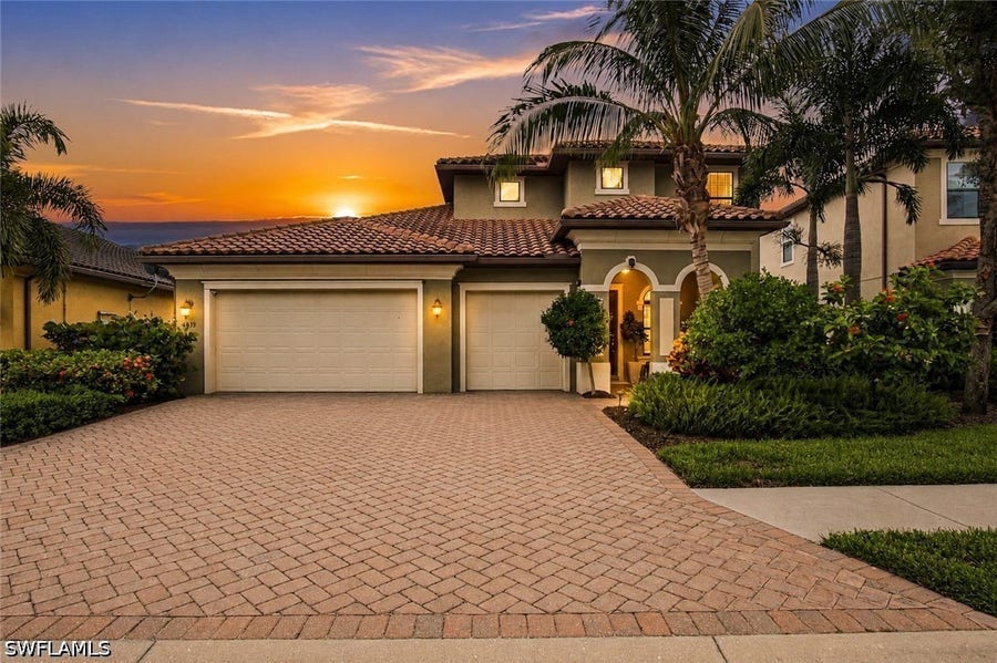 Property photo for 4433 Tamarind Way, Naples, FL
