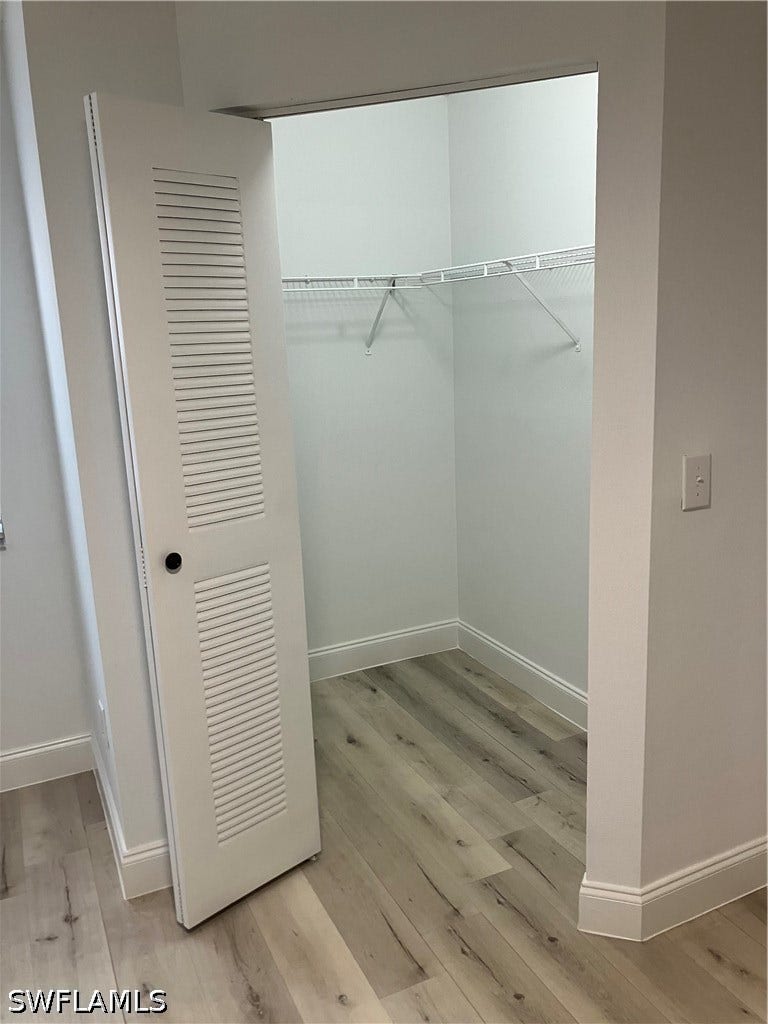 8920 Colonnades Court E, #516, Bonita Springs, FL 34135 NEW LIGHTS INSTALLED