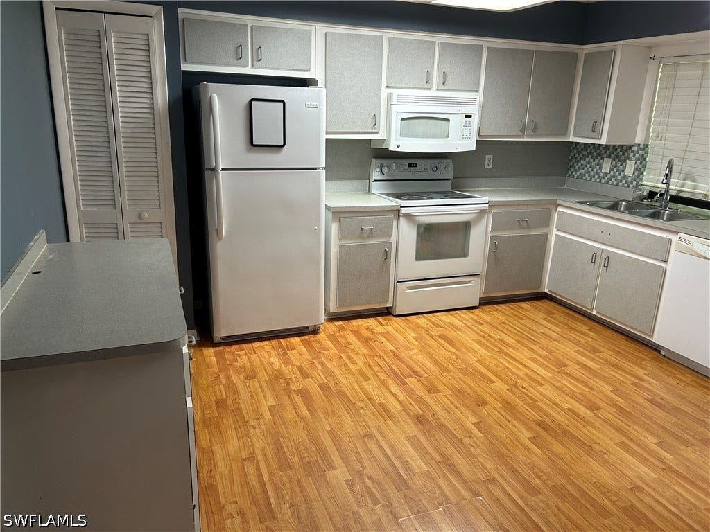 3805/3807 SE 15th Place, Cape Coral, FL 33904 3805/3807 SE 15th Place, Cape Coral, FL 33904