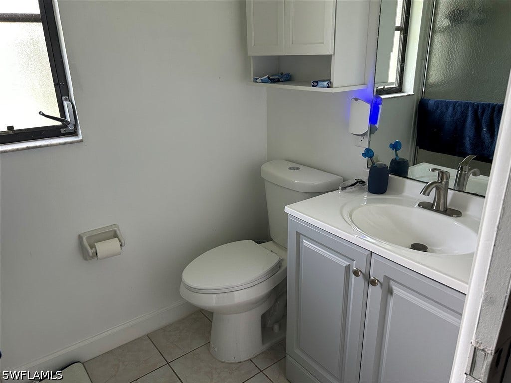 3805/3807 SE 15th Place, Cape Coral, FL 33904 3805/3807 SE 15th Place, Cape Coral, FL 33904
