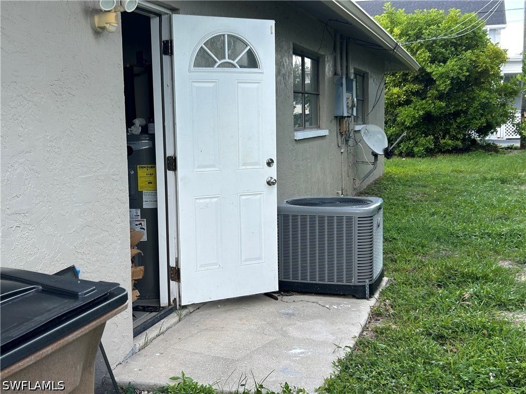 3805/3807 SE 15th Place, Cape Coral, FL 33904 3805/3807 SE 15th Place, Cape Coral, FL 33904