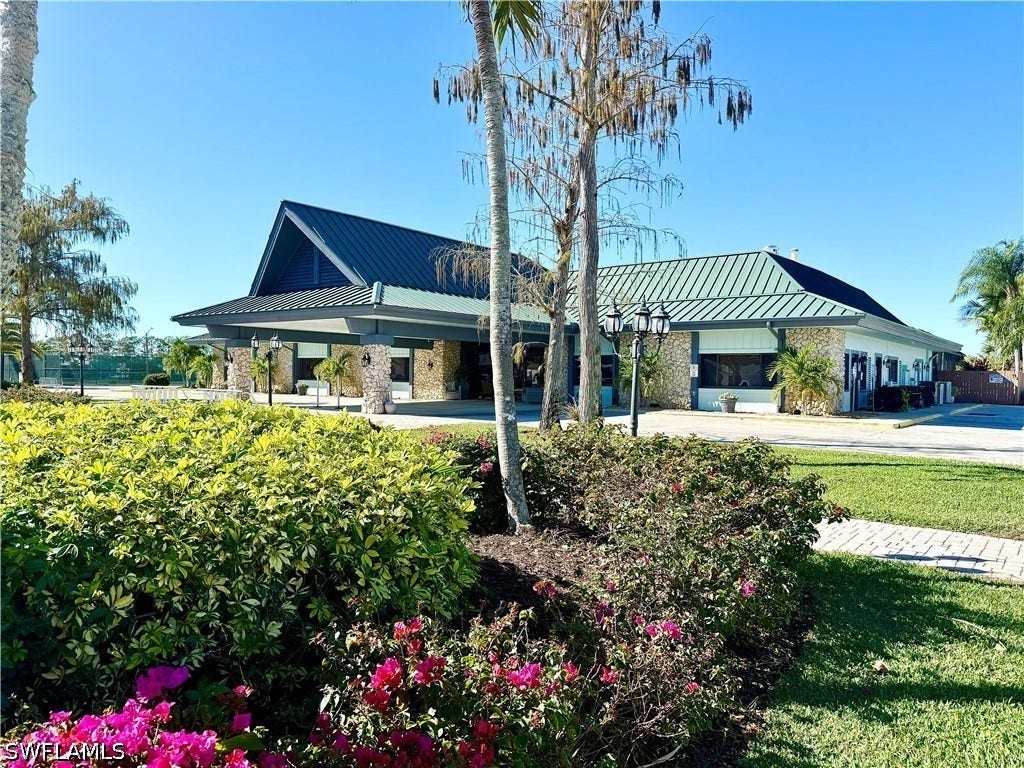 458 Vanda Sanctuary, Naples, FL 34114