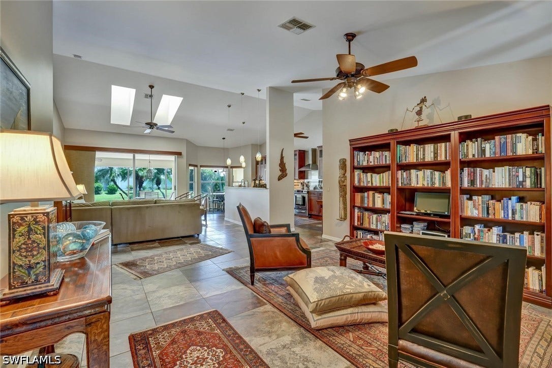 1982 E Crown Pointe Boulevard, Naples, FL 34112