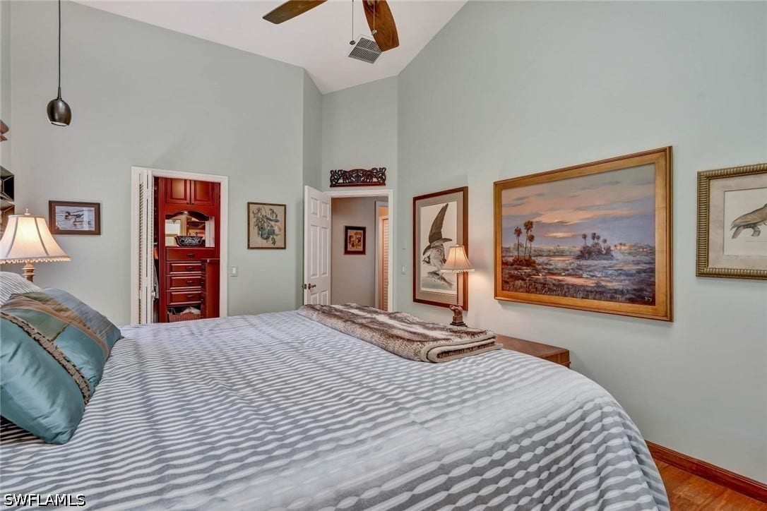 1982 E Crown Pointe Boulevard, Naples, FL 34112