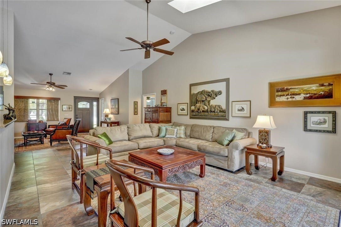 1982 E Crown Pointe Boulevard, Naples, FL 34112