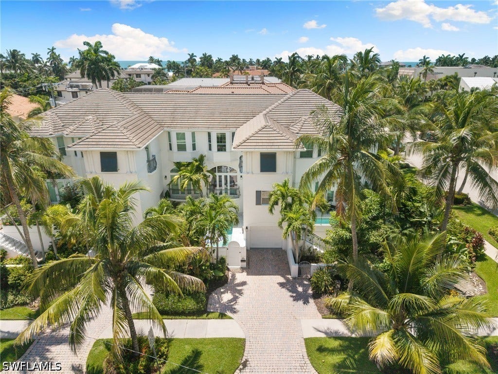 510 2nd Street S, #102, Naples, FL 34102 Front Elevation #102