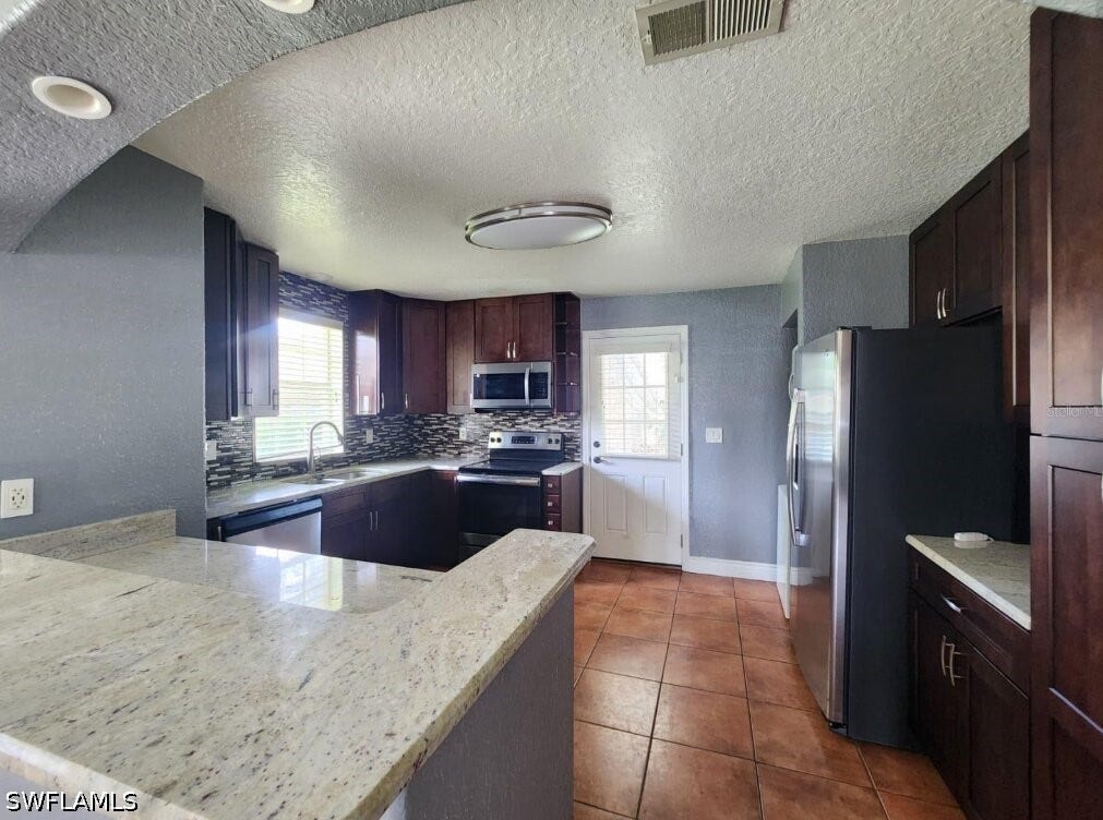 416 BANYON TREE CIR, Maitland, FL 33331