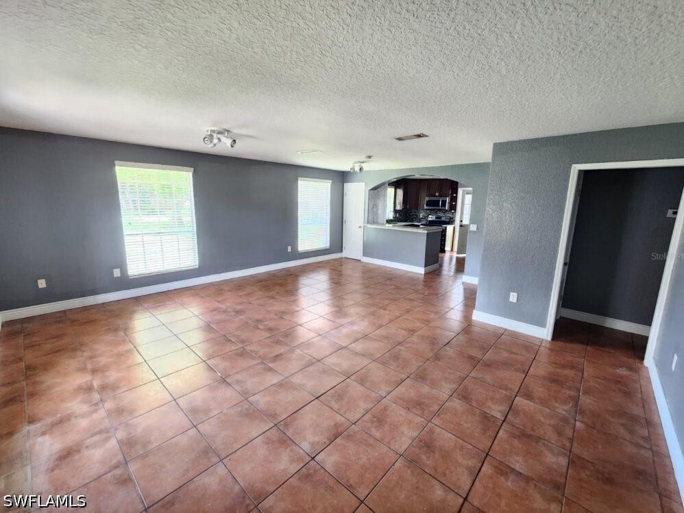 416 BANYON TREE CIR, Maitland, FL 33331